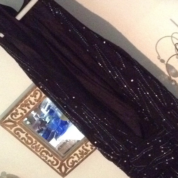 Black mesh sequined dress - Picture 7 of 8